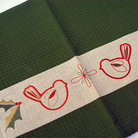 The Fat Finch Boutique for Bird Lovers | Waffle Weave Holiday Bird Dish Towel