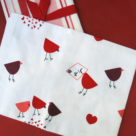 The Fat Finch Boutique for Bird Lovers | Lovebirds Valentine's Day Dish Towel Set